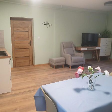 Albatros Room With Bathroom Варшава Экстерьер фото