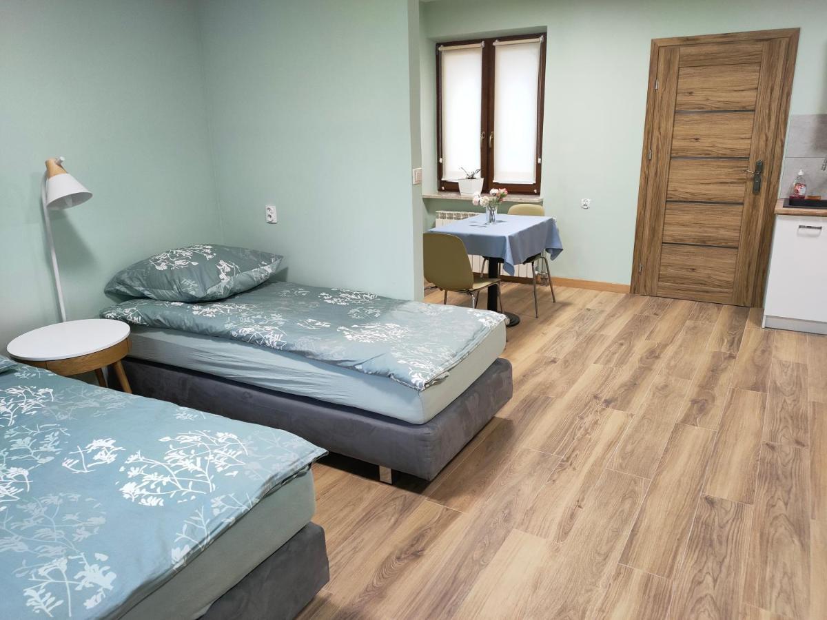 Albatros Room With Bathroom Варшава Экстерьер фото